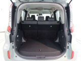 ラゲージスペースも広々です♪