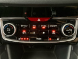 【シートヒーター】運転席、助手席にはシートヒーターが装備されております。冬場寒い時期や、夏場でも車内のエアコンが苦手な方には嬉しい装備です!