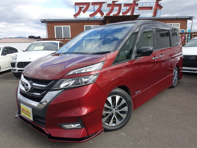 セレナ 2.0 ハイウェイスター 