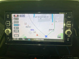 【純正ナビ】人気の純正ナビを装備しております。ナビの使いやすさはもちろん、オーディオ機能も充実!キャンプや旅行はもちろん、通勤や買い物など普段のドライブも楽しくなるはず♪