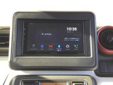 カロッツェリアのディスプレイオーディオ搭載。