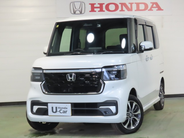 N-BOXカスタム  カスタム 660 4WD