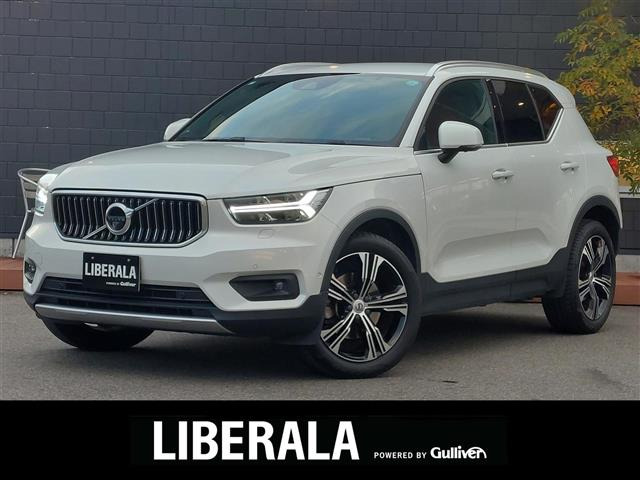 XC40 T4 AWD インスクリプション 4WD 4WD 本革シート