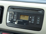 オーディオ搭載です。オプションでナビゲーションへの変更も承っております。お気軽にお問い合わせください。