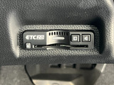 電子パーキングブレーキが標準装備です。ワンプッシュなので楽々です。