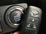【プッシュエンジンスタートシステム】エンジン始動・停止をワンタッチで行うことが出来ます。