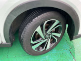 タイヤサイズは195/60R17純正アルミホイール付き!(夏タイヤ装着)冬タイヤ、ホイール注文も承っております☆