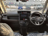 見通しのよいすっきりとした視界で、誰でも運転しやすいです。運転のしやすさは疲れにくさにも繋がります