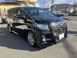 日本全国への納車も経験豊富な私たちにお任せ下さい!株ゼロと提携ネットワークと併せ、自社ローダーでの納車などもご自宅、またはご指定場所までOK!*引取りにご来店の際は、車検証登録済みでお渡しとなります。