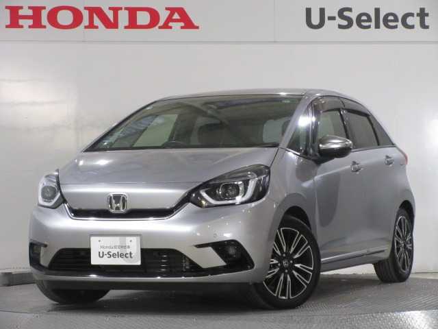 フィット  1.3 リュクス