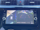 アラウンドビューモニターも装備しております。車庫入れの苦手なお客様も安心!重宝してくれます!