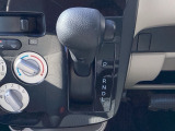 シンプルでとても使いやすいインパネシフトです。
