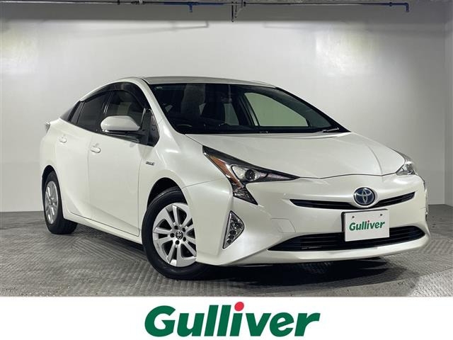 トヨタ プリウス 