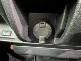 シガーソケット用の充電器が使用可能です!
