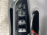 【パワーウインドウ】運転席のスイッチで、各席の窓ガラスの開閉ができます!あると便利ですよね!