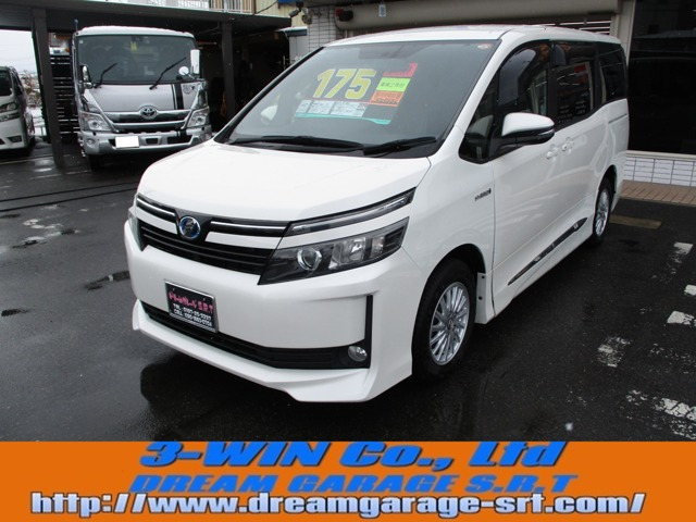 ヴォクシー 1.8 ハイブリッド V 