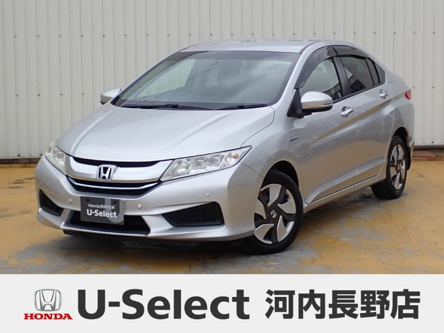 グレイス1.5 ハイブリッド LX