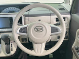 【ステアリングスイッチ】運転中、前方から目線をそらすことなく、オーディオ等の操作が可能な便利機能!安心&快適なドライブを演出してくれます♪