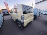 ☆お車についた傷やヘコミ、事故の修理もハヤシにお任せください。自社鈑金工場で修理ができますの安心です☆