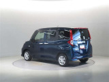 ご覧の車両以外にも多数のU-Carを展示販売しております。