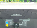 【インテリジェントエマージェンシーブレーキ】フロントカメラで前方の車両や歩行者を検知。衝突しそうな時は衝突被害軽減ブレーキが作動、衝突回避をサポート。より安全にドライブをお楽しみいただけます。
