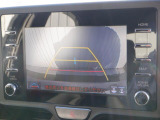 バックカメラも装備しています。気になる後ろの見通しや車庫入れにも大活躍!運転が困難な場所でもしっかりサポート!心強い味方のモニターです。【バックカメラ】付の車って1回乗るとクセになります。