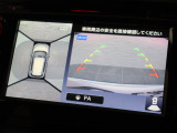 純正のマルチビューカメラが装備されています!上から見下ろしたような視界のカメラが駐車をサポートします!