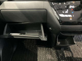収納スペースもたくさん有ります☆車検証や小物類などすっきり収納♪