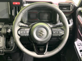 ステアリングも使用感が少なく、きれいな状態となっております♪