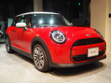MINI NEXT一宮へのアクセスは、東海北陸自動車道(一宮西IC)を降りて5分ほどと、便利です。在庫確認、道案内など、MINI NEXT一宮へのお問い合わせは TEL 0078-6002-369993(無料)まで!