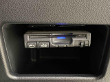 ETCカードを挿入することで高速道路を利用する際の支払いがキャッシュレスになったり、ETCスマートインターチェンジが利用できたり、とても便利なアイテムです!保証は修理保証のみとなります。
