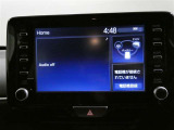 ディスプレイオーディオ搭載 ナビとしての機能はもちろん、お手持ちのスマホと連携しスマホ内の音楽を聴いたり、メッセージの受信等色々な事が出来ます