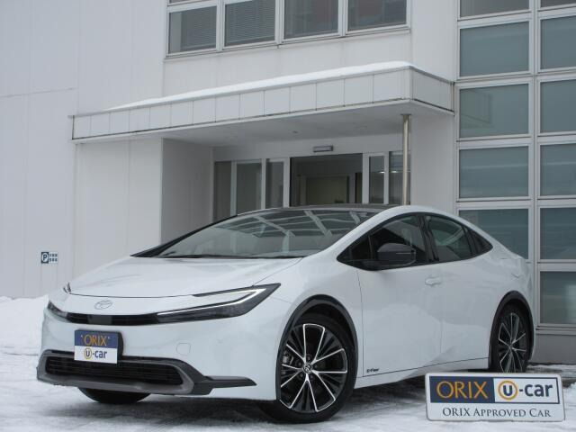 プリウス 2.0 Z E-Four 4WD ETC2.0 全周囲カメラ