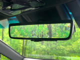 【デジタルインナーミラー】カメラが撮影した車両後方の映像をルームミラー内に表示。クリアな視界で状況の確認が可能です!※ドラレコ機能ご利用には別途SDカードをご用意いただく場合があります。