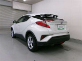 C-HR ハイブリッド 1.8 S 