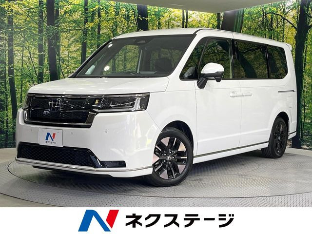 ステップワゴン 2.0 e:HEV スパーダ 