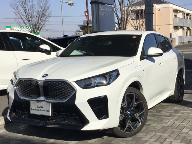 iX2xドライブ30 Mスポーツ 4WD