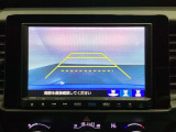 バックでの車庫入れも安心です! リアカメラが付いているバックモニター付のナビを装備しております。操作線もついており距離感も画面から確認できます。