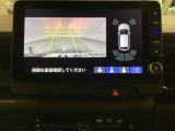バックでの車庫入れも安心です! リアカメラが付いているバックモニター付のナビを装備しております。バンパーについているソナーや、操作線もついており距離感も画面から確認できます。