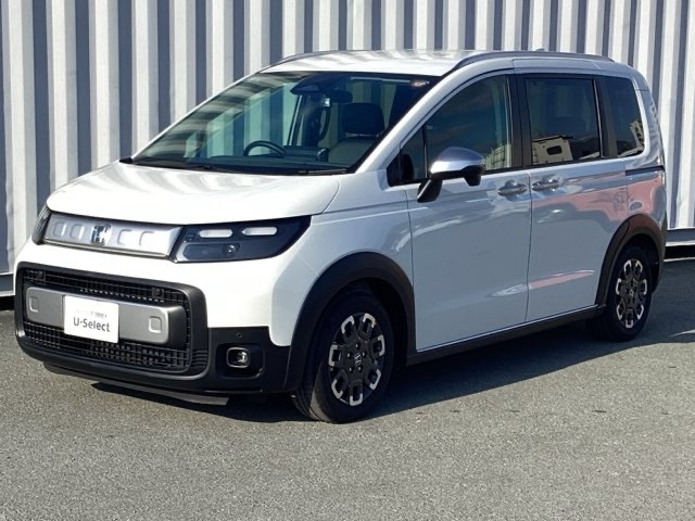 フリード 1.5 クロスター 