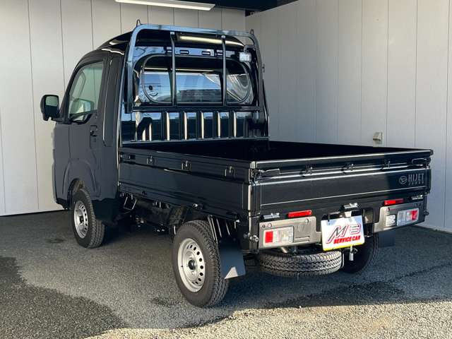 ダイハツ ハイゼットトラック ジャンボ エクストラ 4WD 届出済未使用車