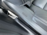 運転席用サイドエアバック装備