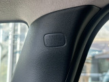 サイドカーテンエアバッグも付いていますので、万が一の際に乗員を守ってくれます。