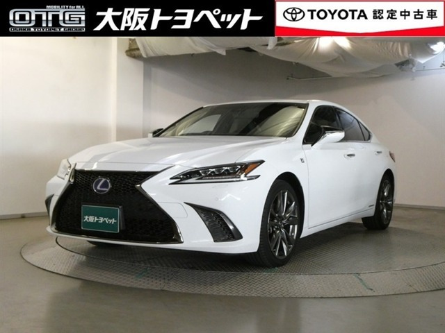 ES 300h Fスポーツ 