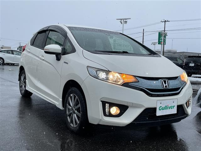 フィット1.5 ハイブリッド Sパッケージ 4WD4WD ワンオーナー