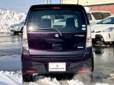 自社整備工場完備&自社鈑金工場完備!車両整備にも自信があります!保険適用鈑金修理などお気軽にご相談ください。流行のルーフペイントなど部分塗装もご相談ください。