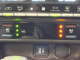 【シートベンチレーション】夏場は涼しい風でお尻や背中の熱やムレを防ぎ、冬はエアコンよりも早く温まってポカポカに!季節を問わず快適に過ごせます。