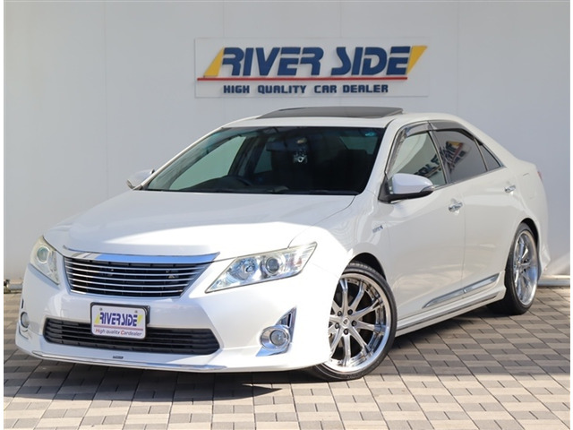 カムリハイブリッド2.5 Gパッケージサンルーフ モデリスタエアロ 車高調