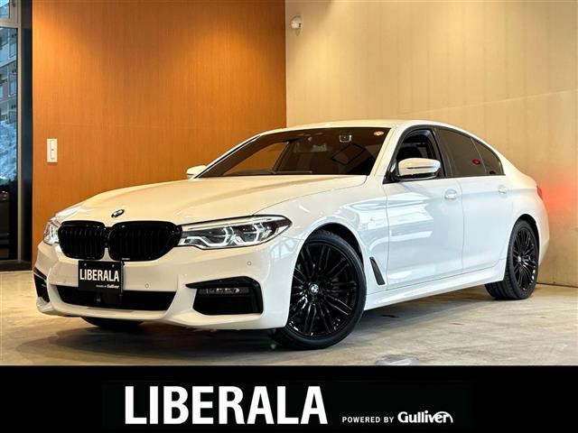 5シリーズセダン523i Mスピリット4WD 本革シート