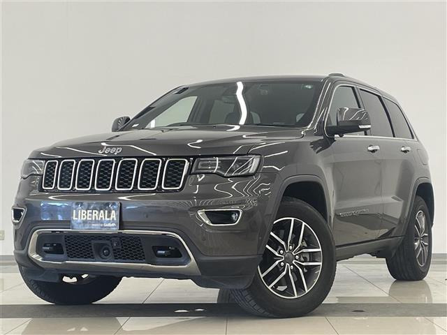 グランドチェロキー リミテッド 4WD 本革シート